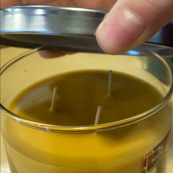 New three wick mulled cider candle - Picture 2 of 2